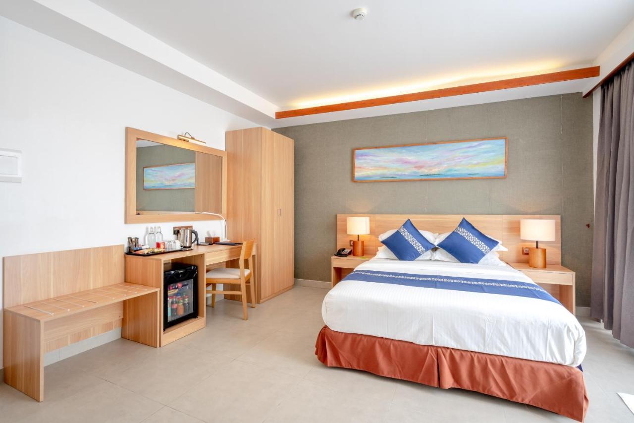 古莉 Ayala Oceanview Maldives酒店 外观 照片