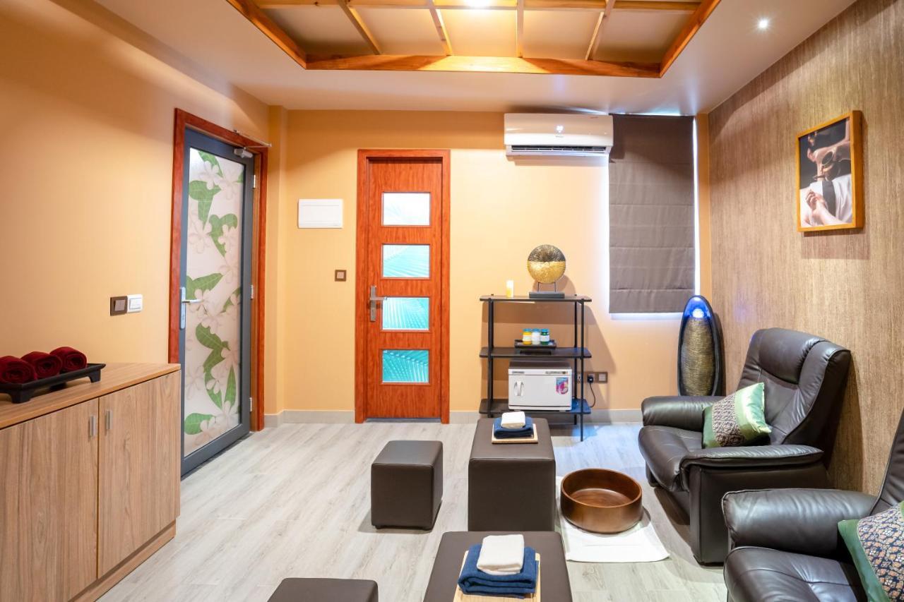 古莉 Ayala Oceanview Maldives酒店 外观 照片