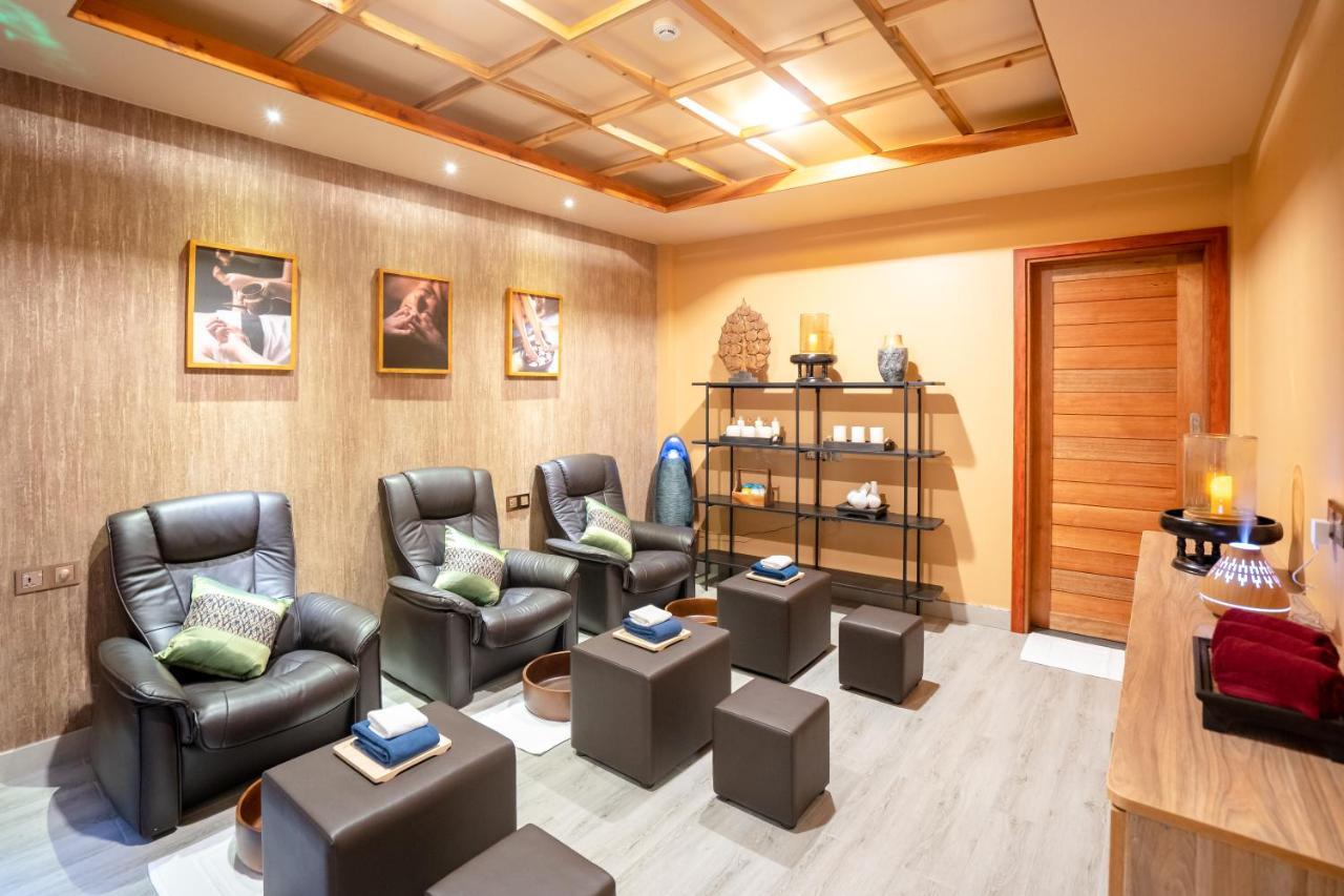 古莉 Ayala Oceanview Maldives酒店 外观 照片