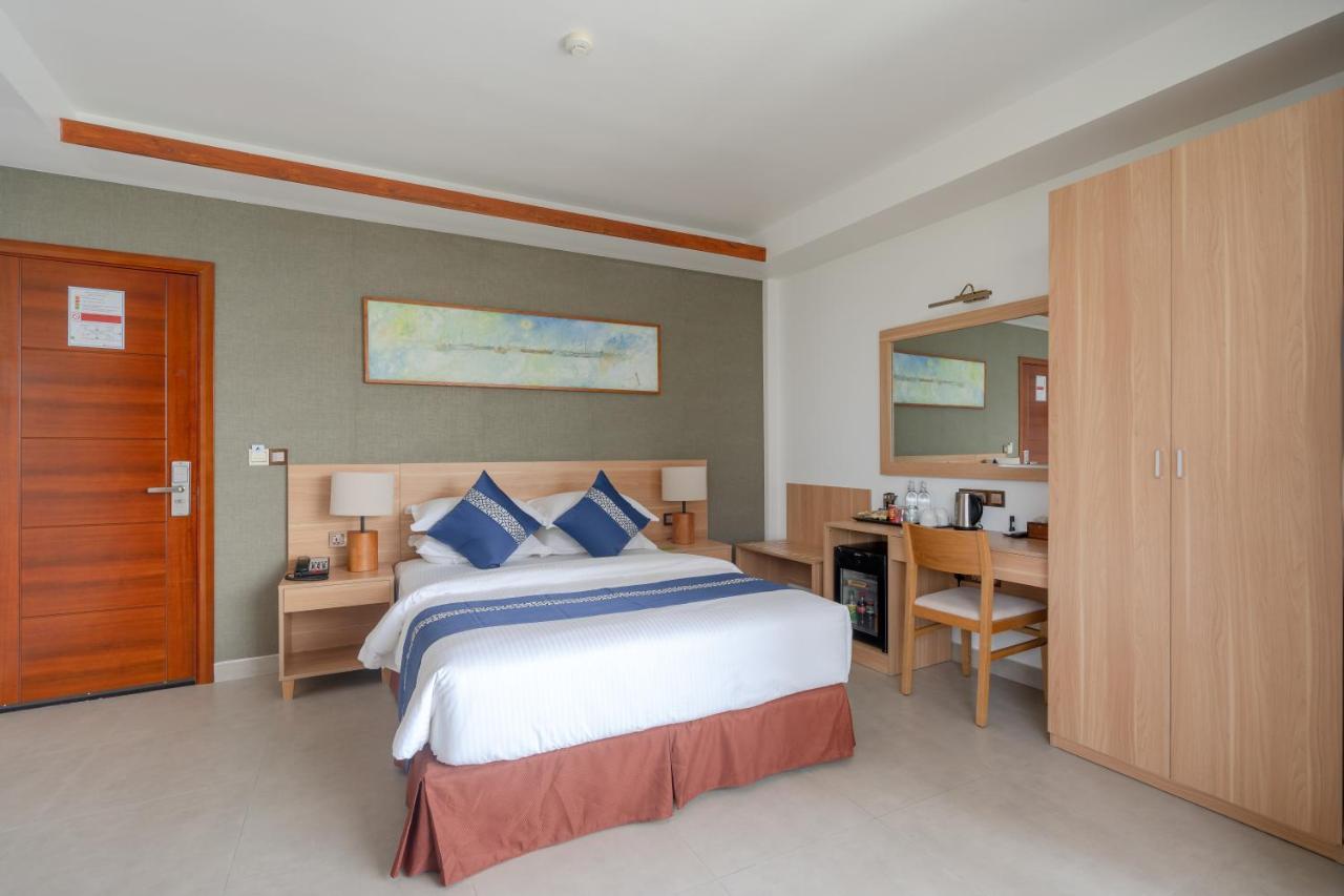 古莉 Ayala Oceanview Maldives酒店 外观 照片