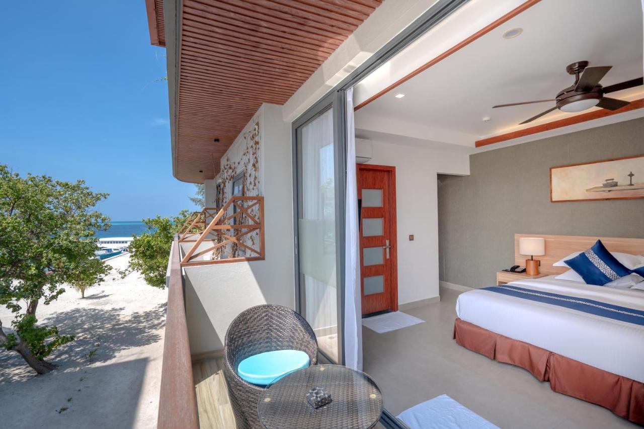 古莉 Ayala Oceanview Maldives酒店 外观 照片