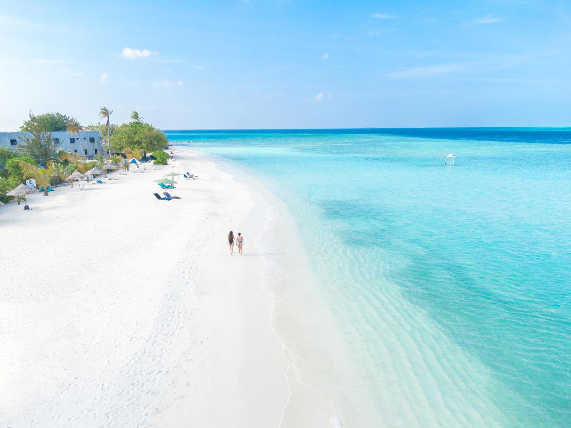 古莉 Ayala Oceanview Maldives酒店 外观 照片