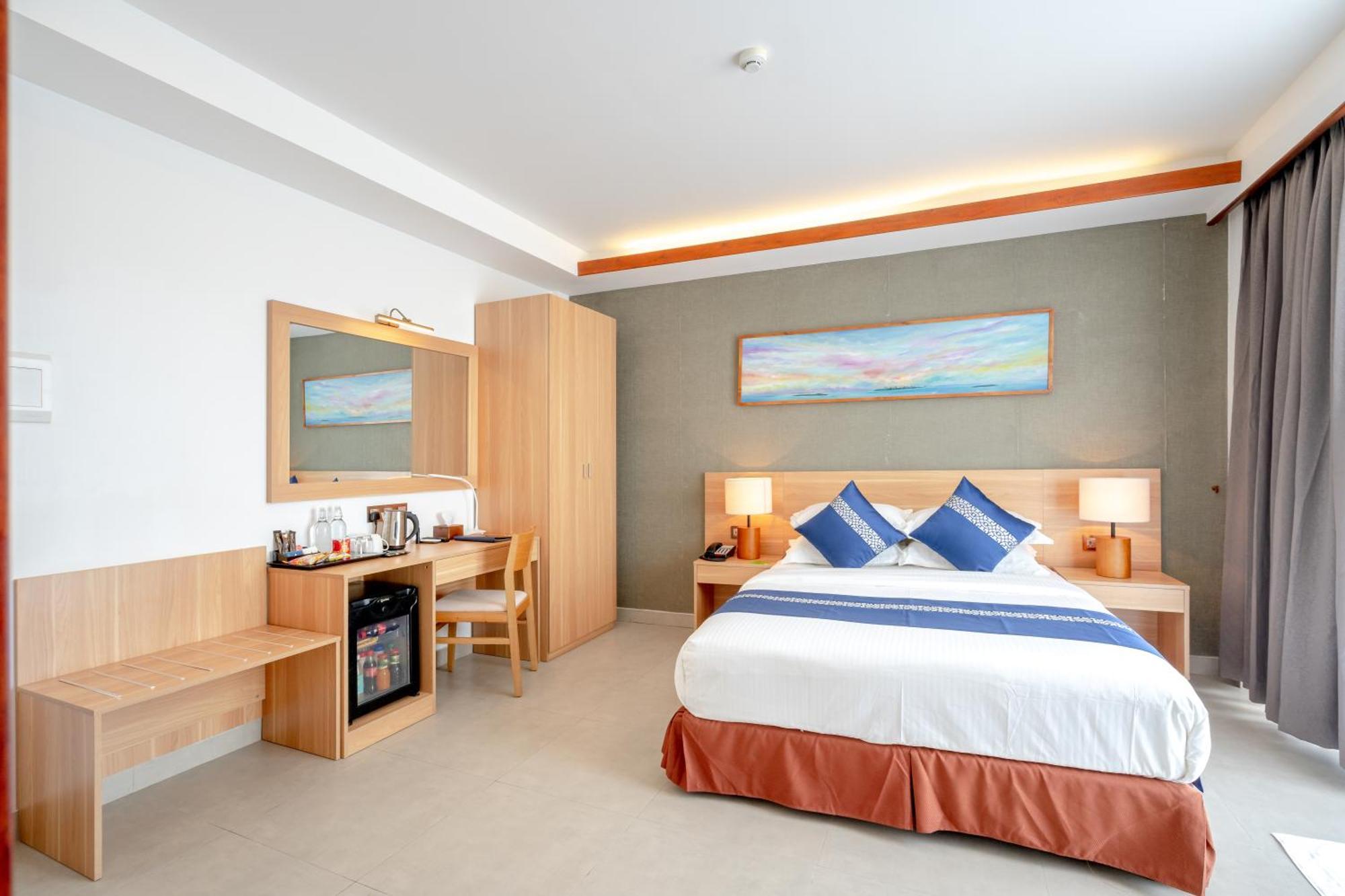 古莉 Ayala Oceanview Maldives酒店 外观 照片