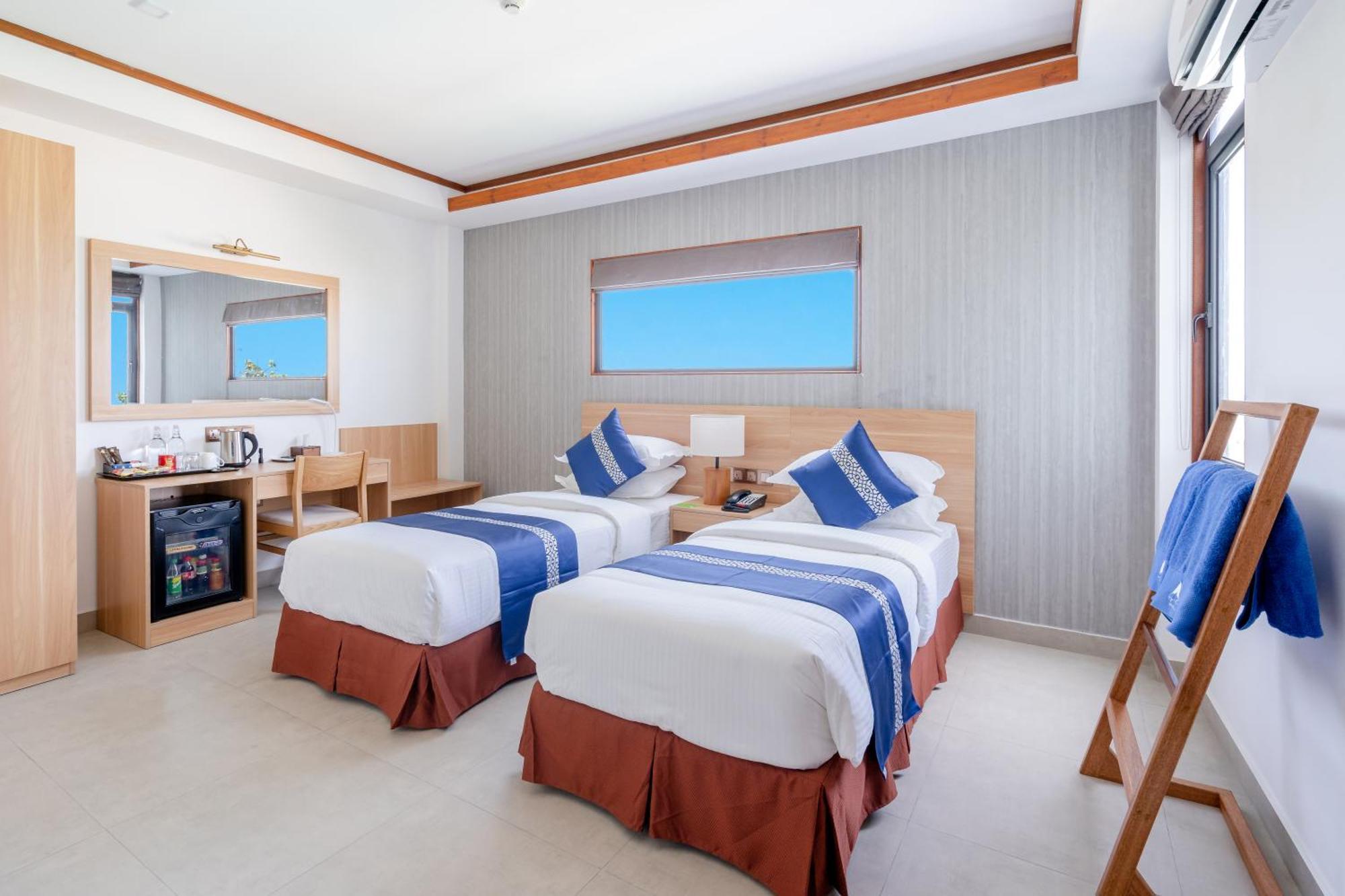 古莉 Ayala Oceanview Maldives酒店 外观 照片