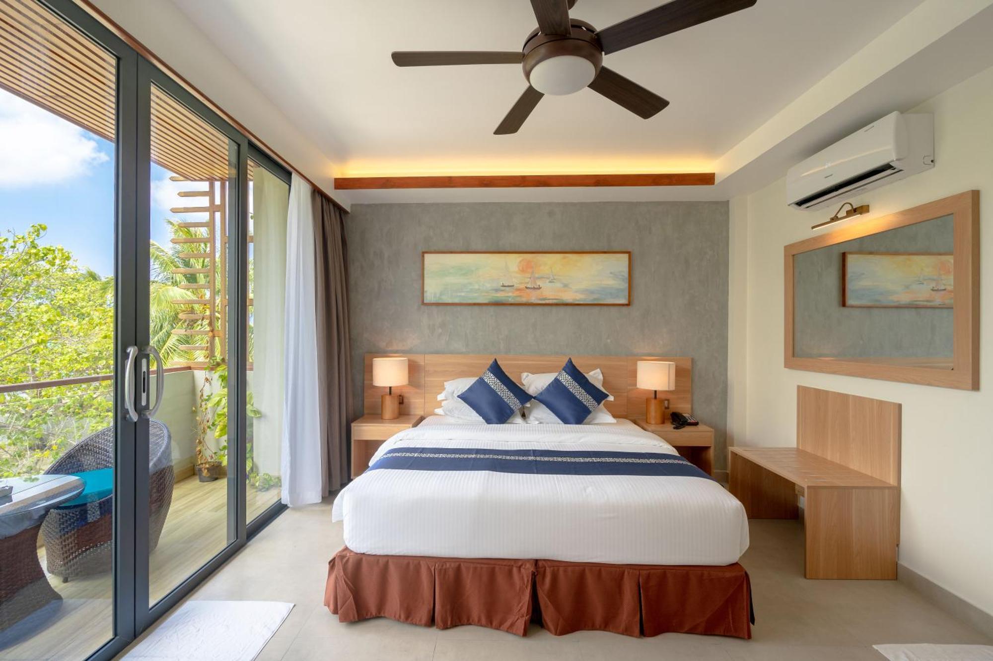 古莉 Ayala Oceanview Maldives酒店 外观 照片