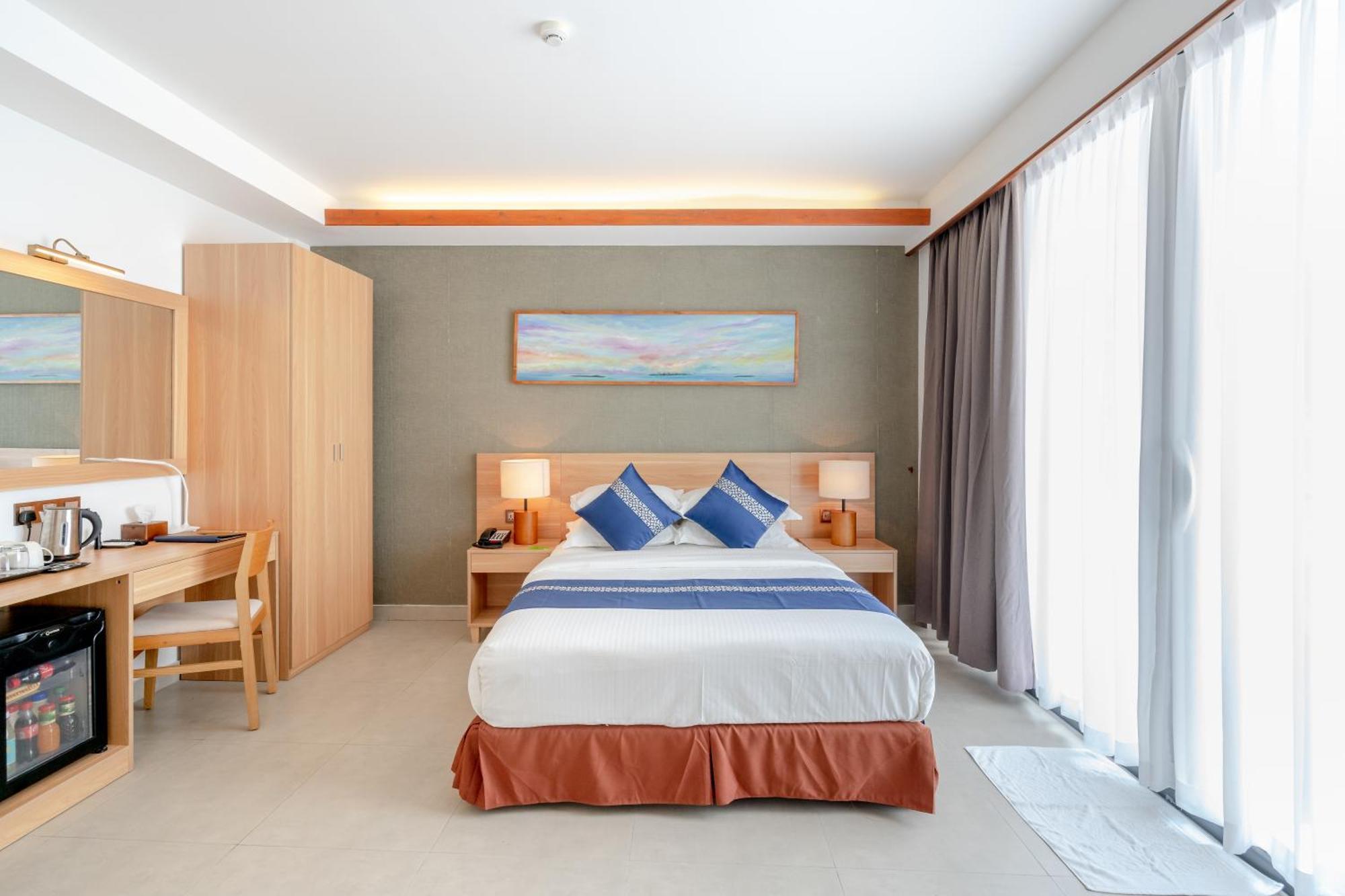 古莉 Ayala Oceanview Maldives酒店 外观 照片
