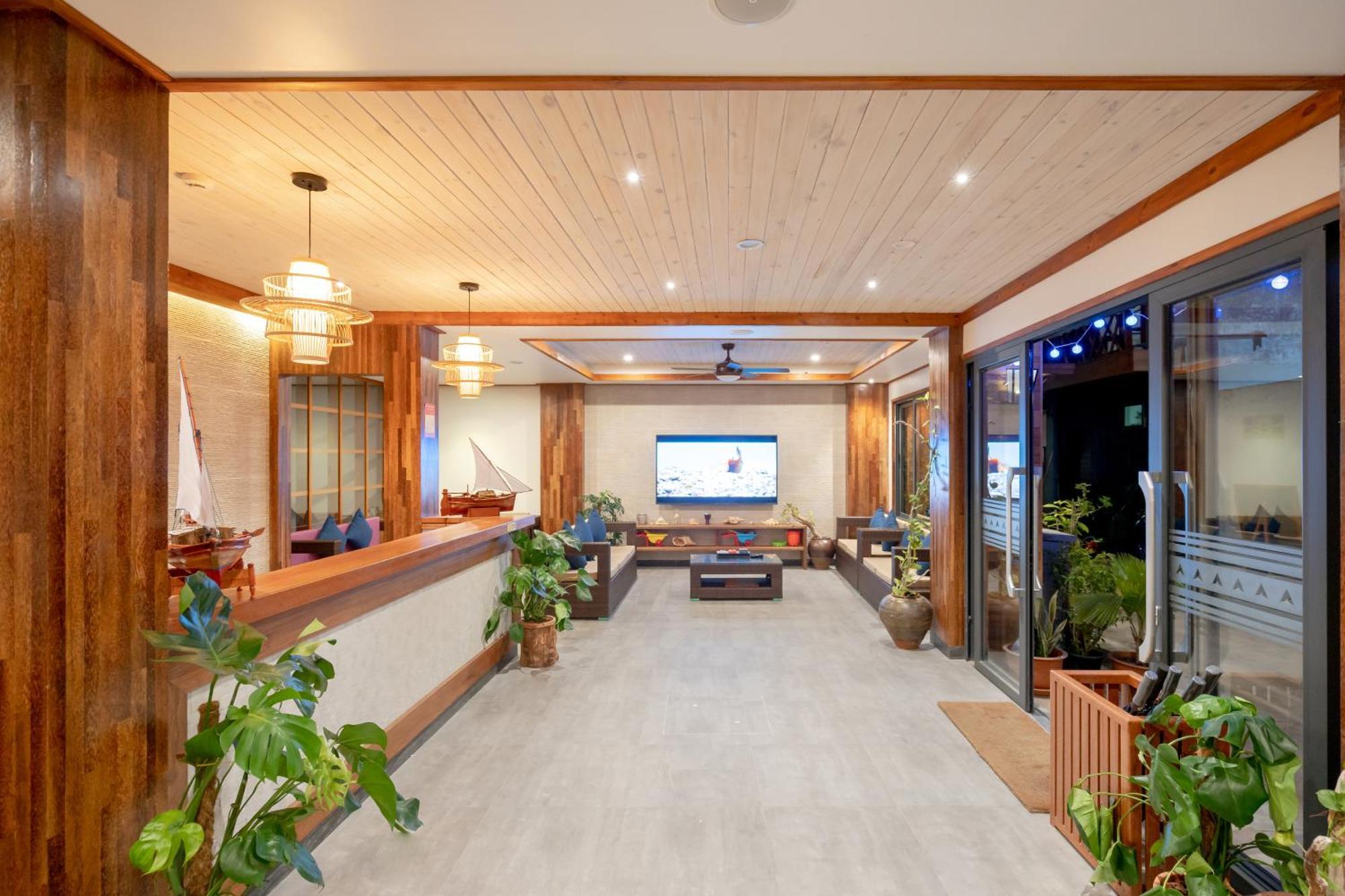 古莉 Ayala Oceanview Maldives酒店 外观 照片